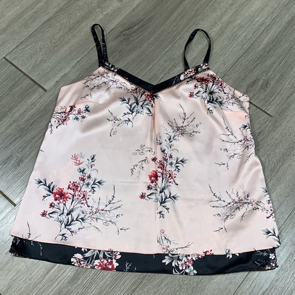 WHBMPale Pink & Black Floral Layered Adjustable Strap Tank Top size M - Picture 9 of 13